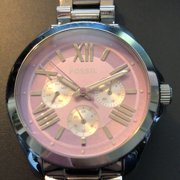 FOSSIL WOMENS WATCH STAINLESS - Picture 2 of 4